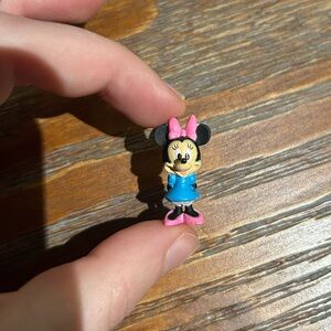 Tiny minnie mouse